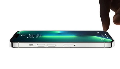 iPhone 14所需OLED屏幕最快下月开始生产 外媒称京东方尚未获准生产