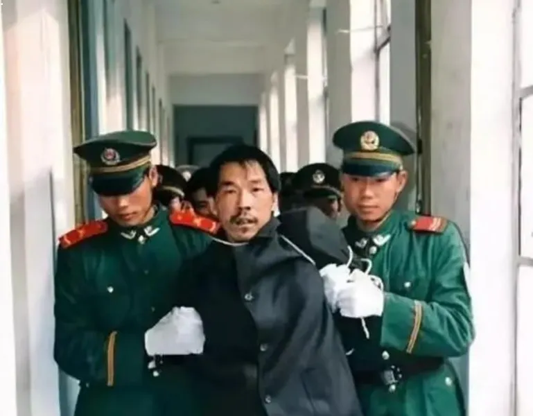 杀人恶魔法子英拒捕视频曝光 法子