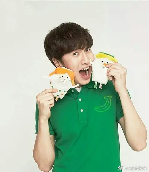 李光洙因交通事故受伤,诊断为右脚裸骨折,已住院治疗