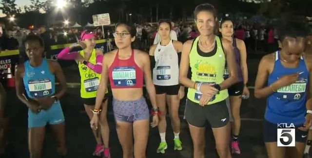 洛杉矶马拉松如期开跑,2.7万人参加