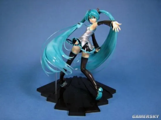 亚马逊下架部分美少女手办:初音等判定为少儿不宜