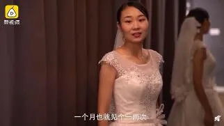 消防员分期60年买钻戒是怎么回事?消防员给未婚妻一辈子承诺