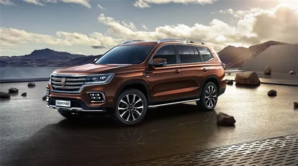 轴距2米85超普拉多!新款荣威RX8售16.88万起:2把锁+爱信6AT