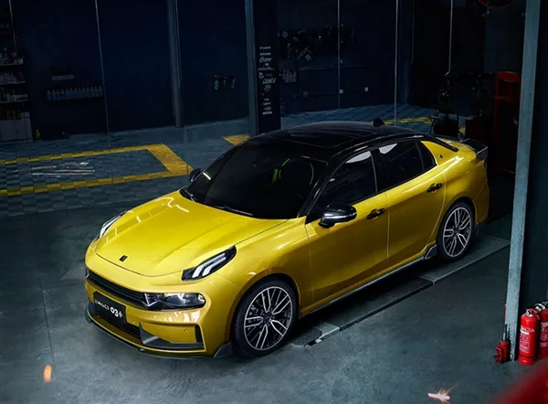 沃尔沃T5+爱信8AT+四驱!领克03+售18.58万起:5.9秒破百