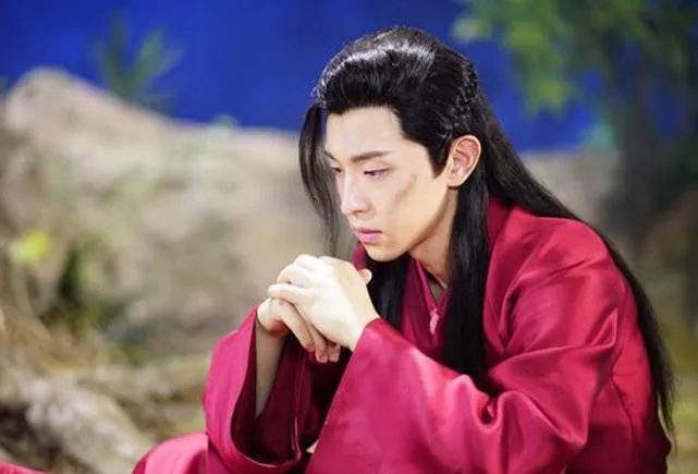 邓伦小号曝光怎么回事?邓伦与两任前女友的亲密旧照