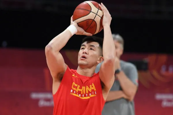 中国男篮生死战迎战哪个队？中国男篮