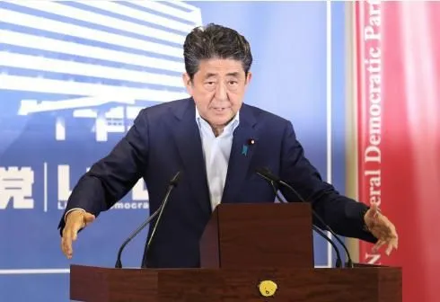 日本安倍内阁大换血原因是什么？揭秘