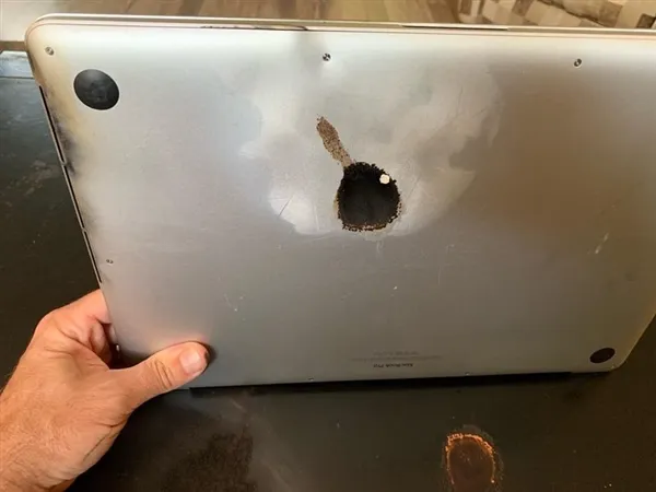 苹果开始召回部分2015款MacBook Pr