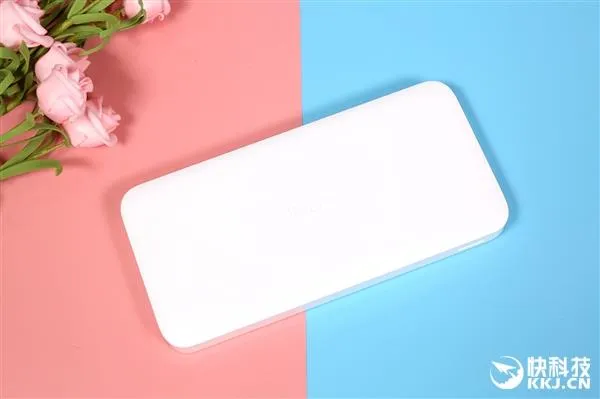 Redmi充电宝今天首卖：双向快充 最高