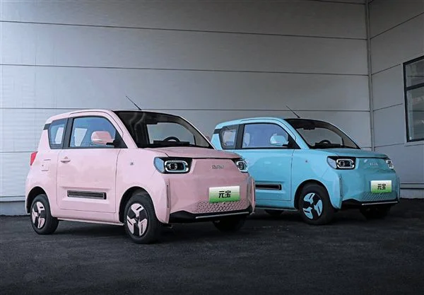 北汽版“宏光MINI EV”开卖：10天斩